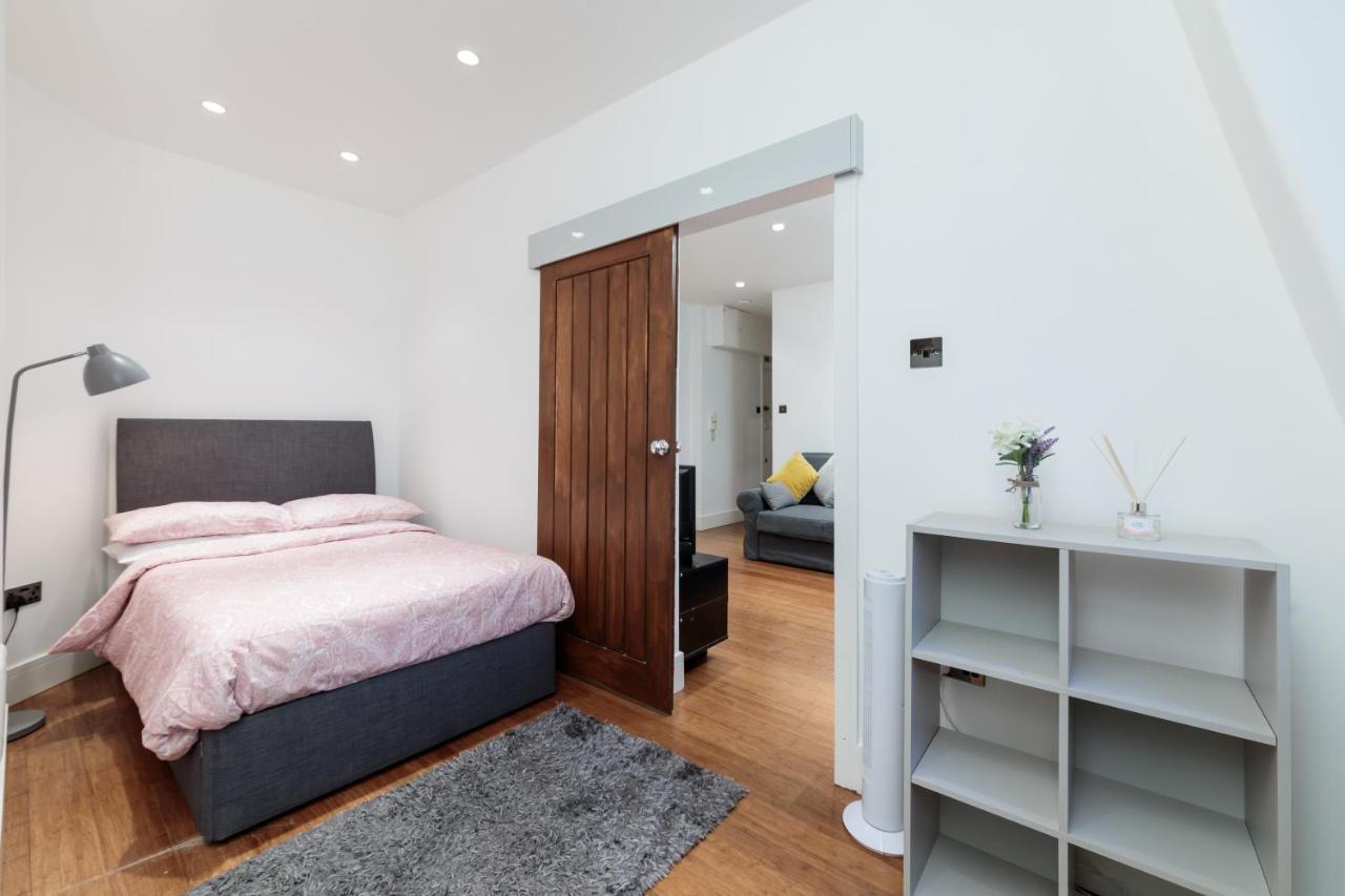 Oxford Circus Luxury Holiday Let London Exterior photo